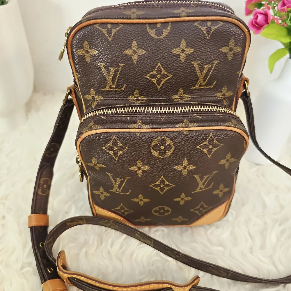 Louis Vuitton Monogram Brown and Tan Crossbody Bag - Picture 13 of 16